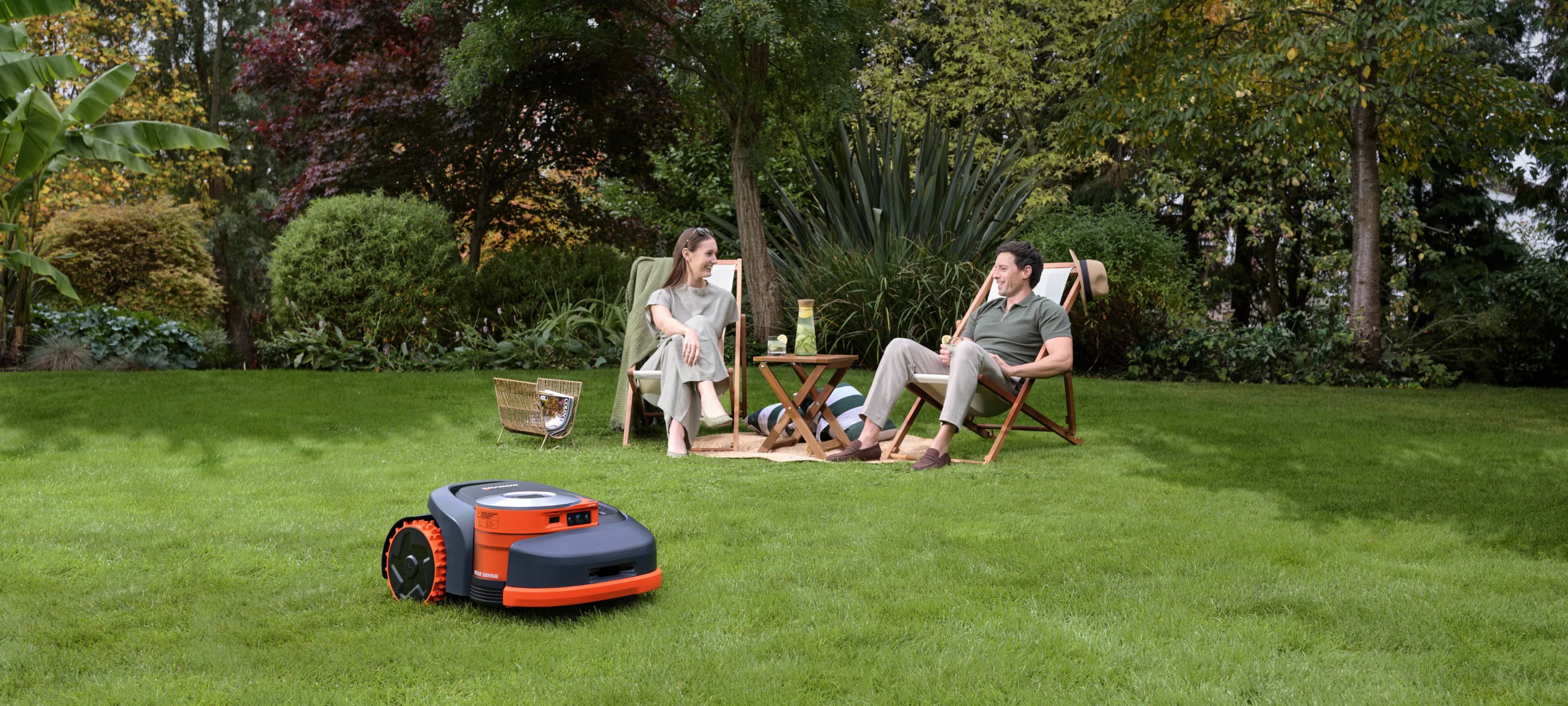 Navimow i105E robot lawn mower