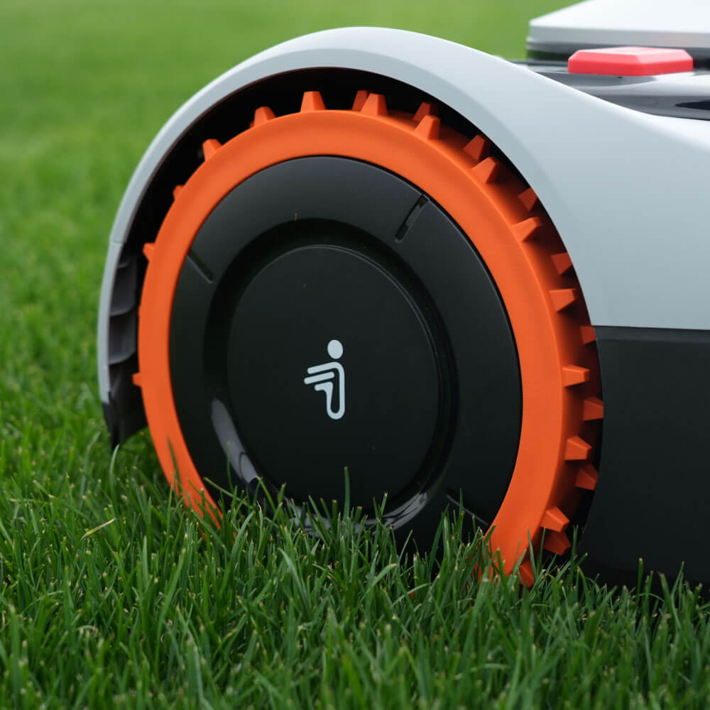 Navimow i105E robot lawn mower