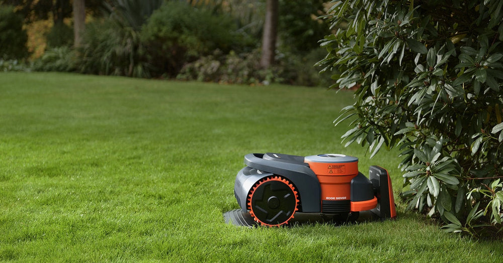 Navimow i110E robot lawn mower